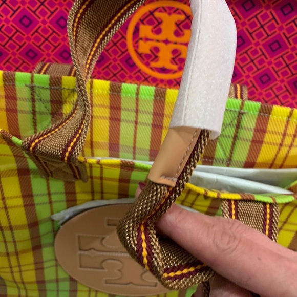 Authentic TORY BURCH Leather/Mesh Logo tote - Picture 4 of 14